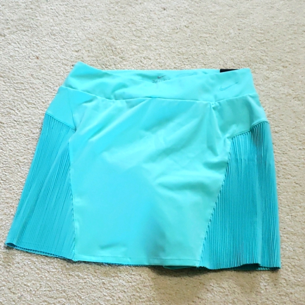 Nike Turquoise Skort
